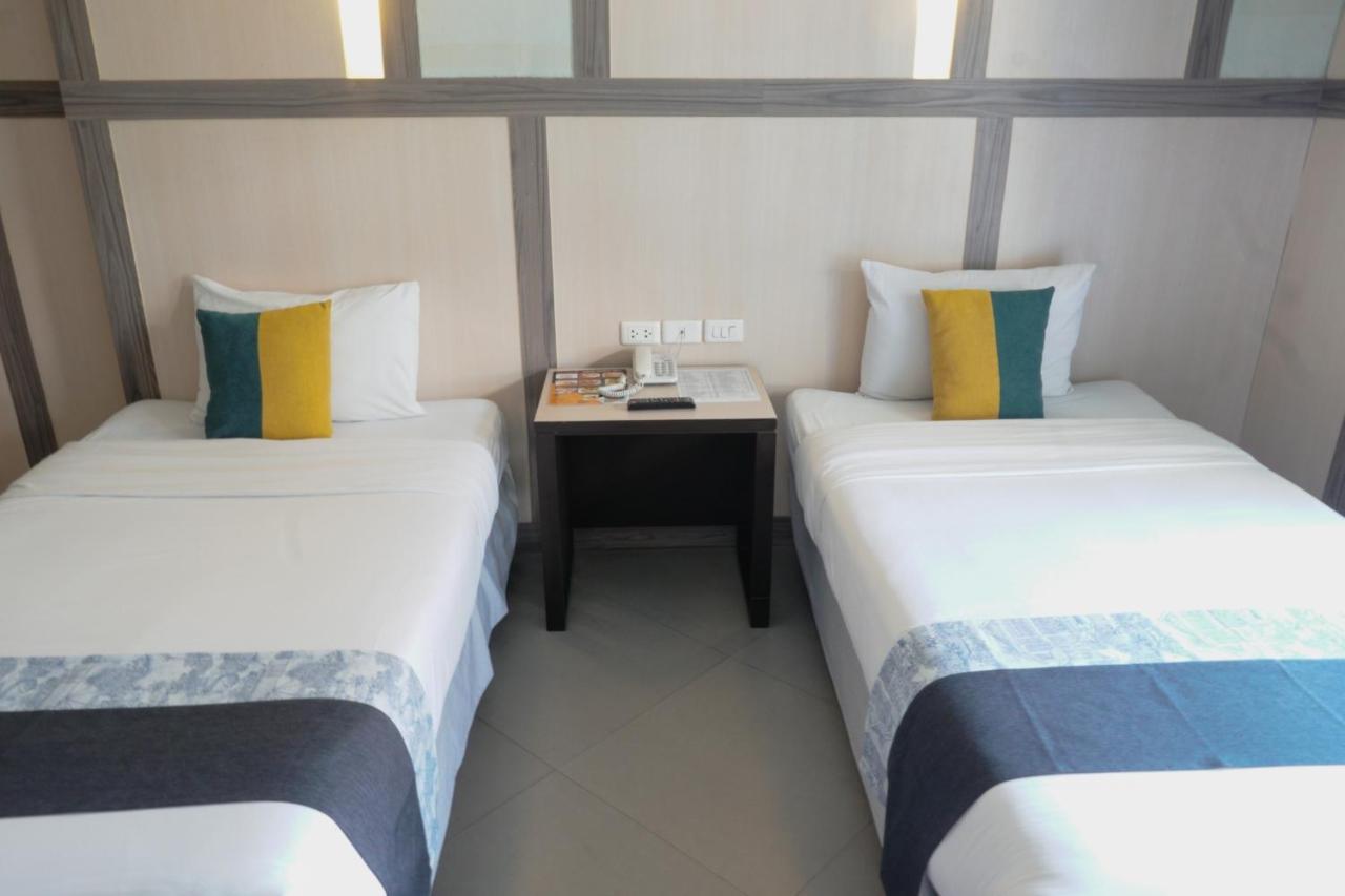 Sea Breeze Jomtien Resort Pattaya Ngoại thất bức ảnh
