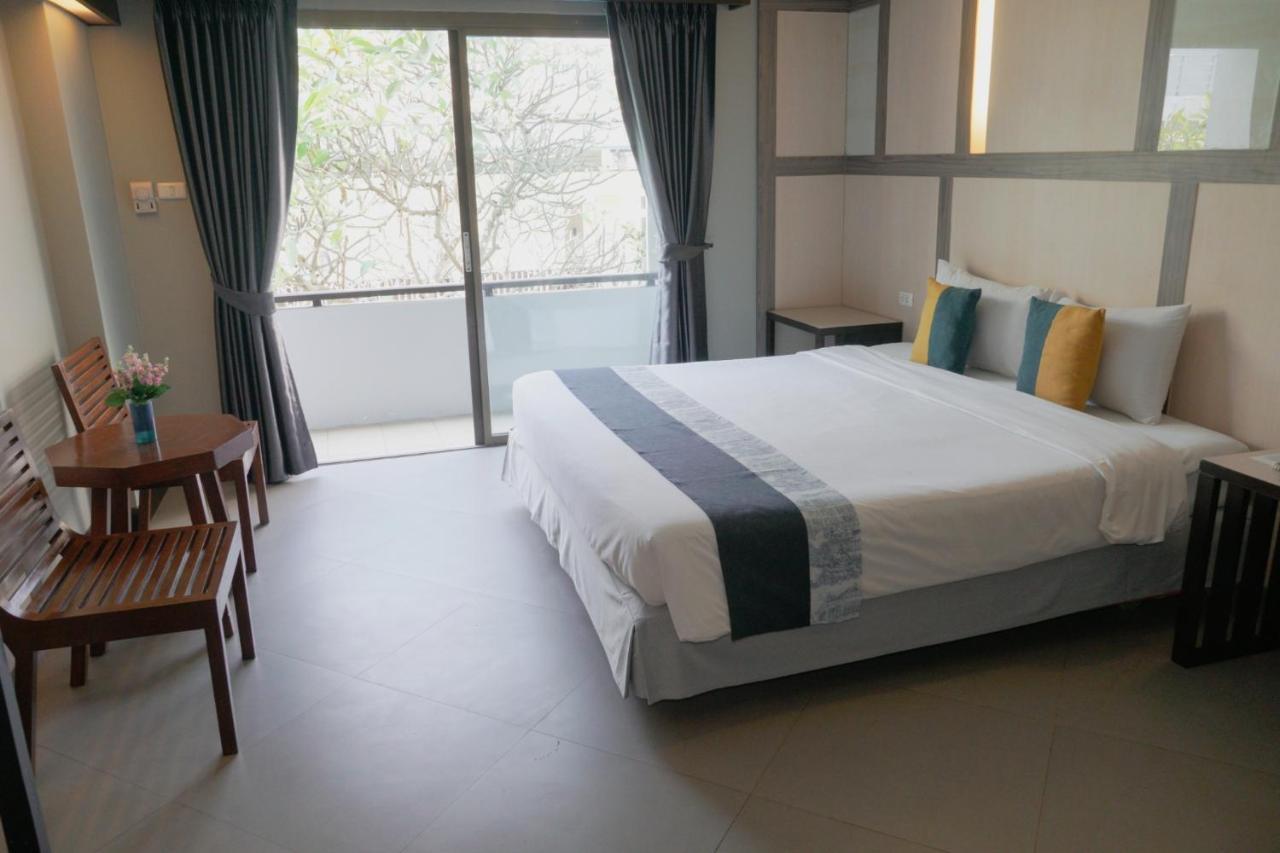 Sea Breeze Jomtien Resort Pattaya Ngoại thất bức ảnh