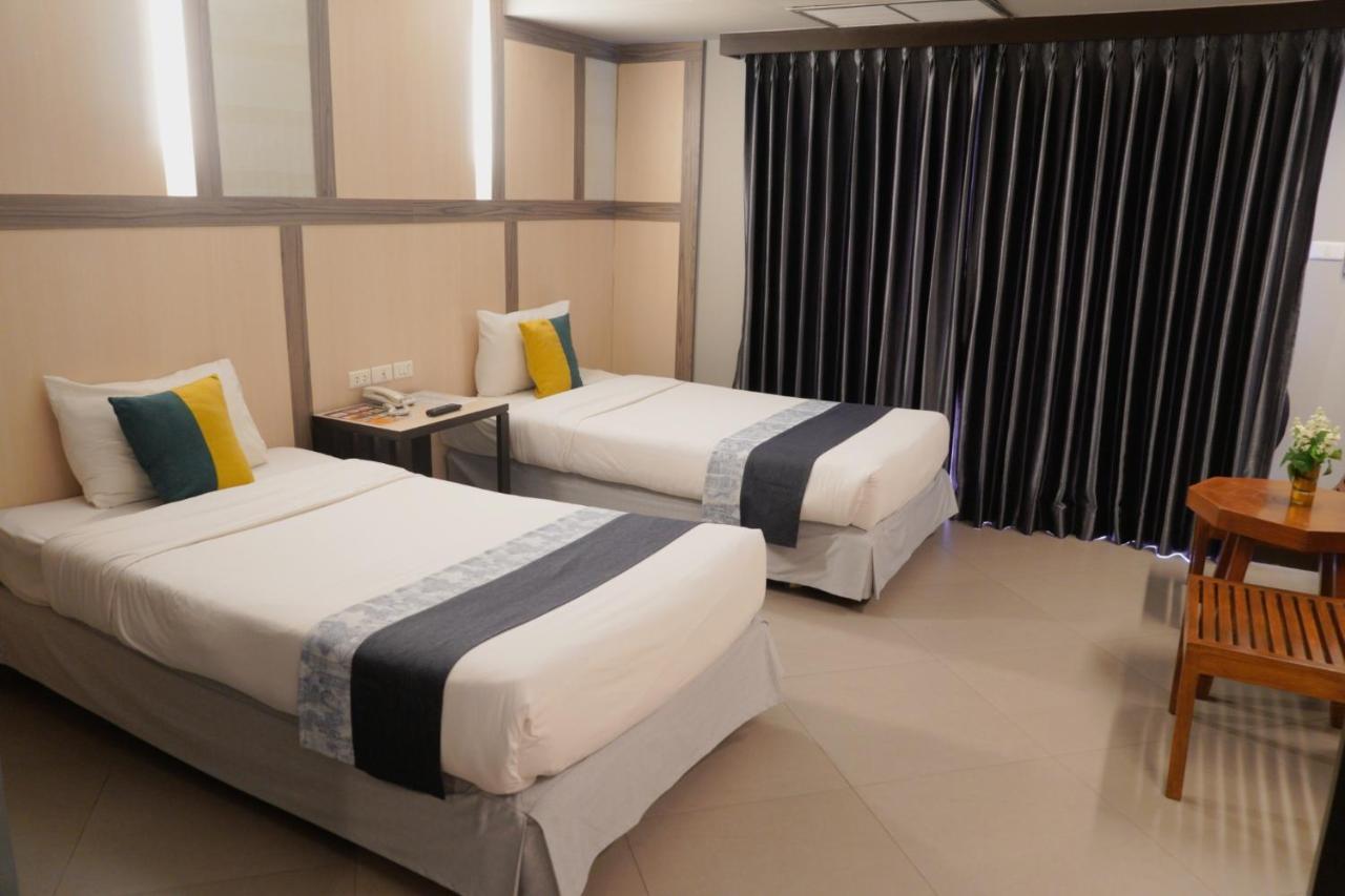 Sea Breeze Jomtien Resort Pattaya Ngoại thất bức ảnh