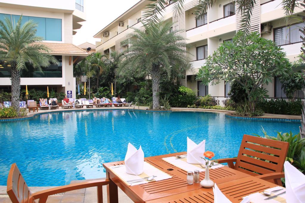 Sea Breeze Jomtien Resort Pattaya Ngoại thất bức ảnh
